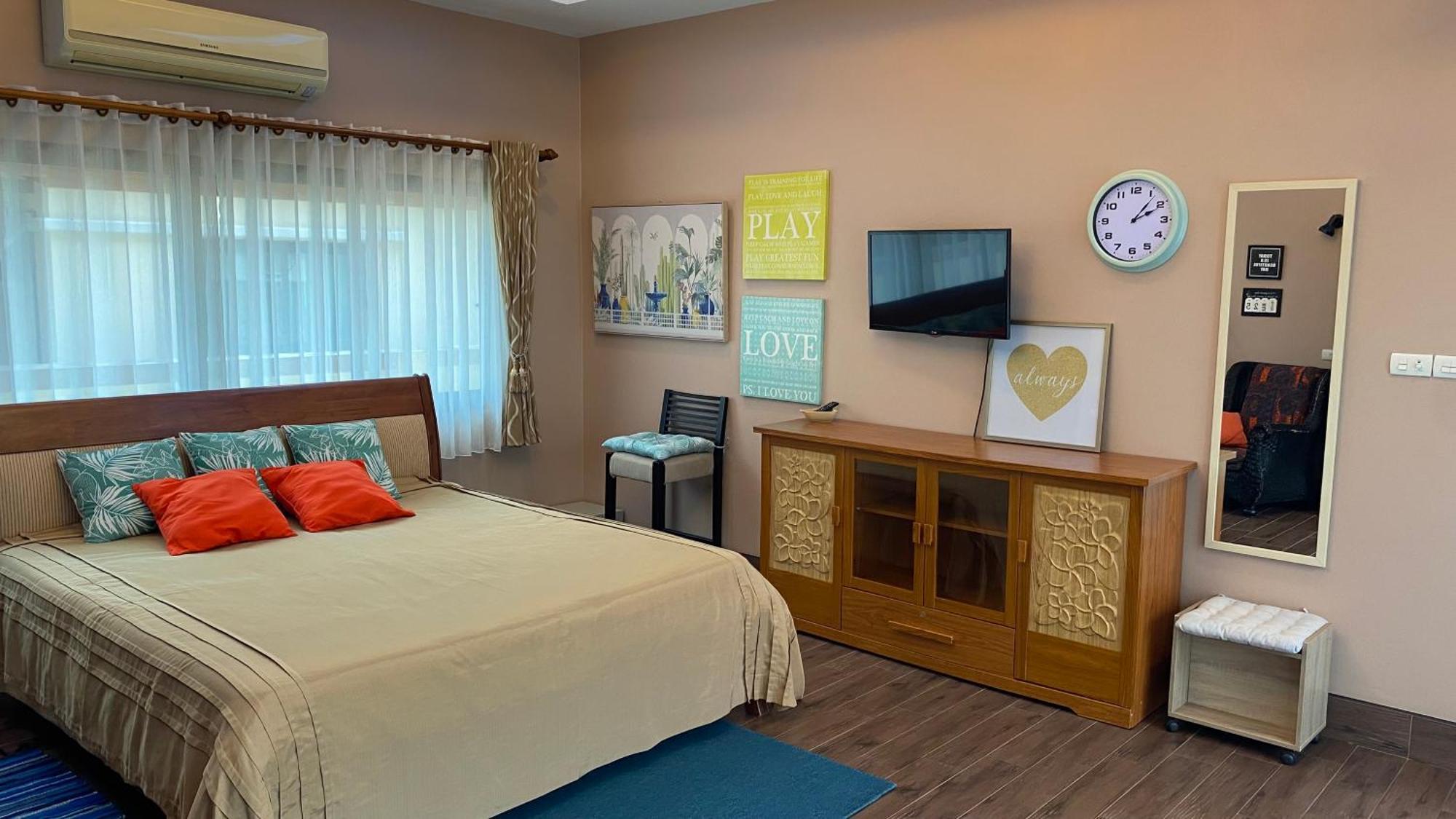 Big Comfortable Villa Na Chom Thian Exterior photo